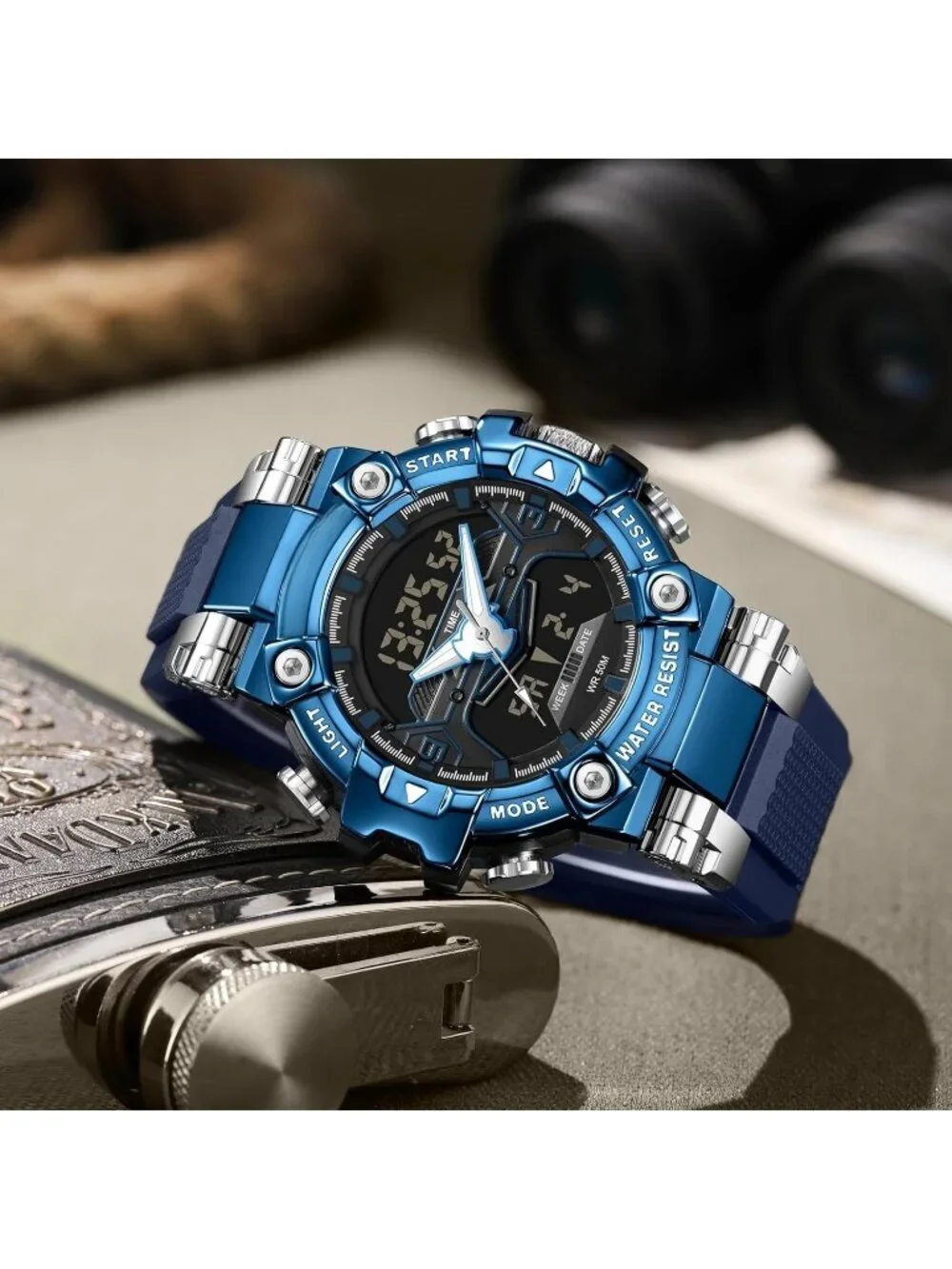 Men's Blue Analog Quartz Cool Designer Hombres Unique Electronics Duty Watch